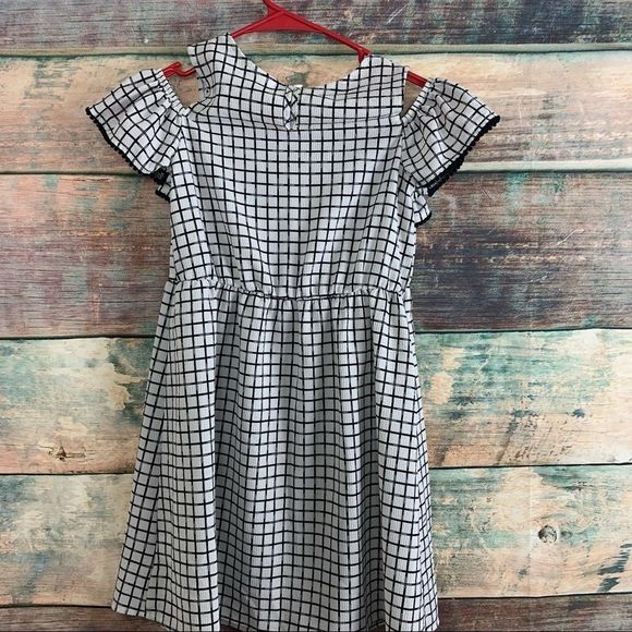 Girls Sz M (7-8) Black and White Dress - Picture 4 of 5